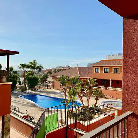 아파트 Wonderful With Ocean View! Madronal. Tenerife South!